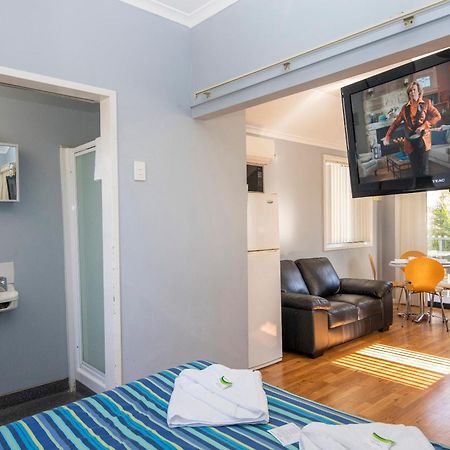 Karrinyup Waters Resort بيرث الغرفة الصورة