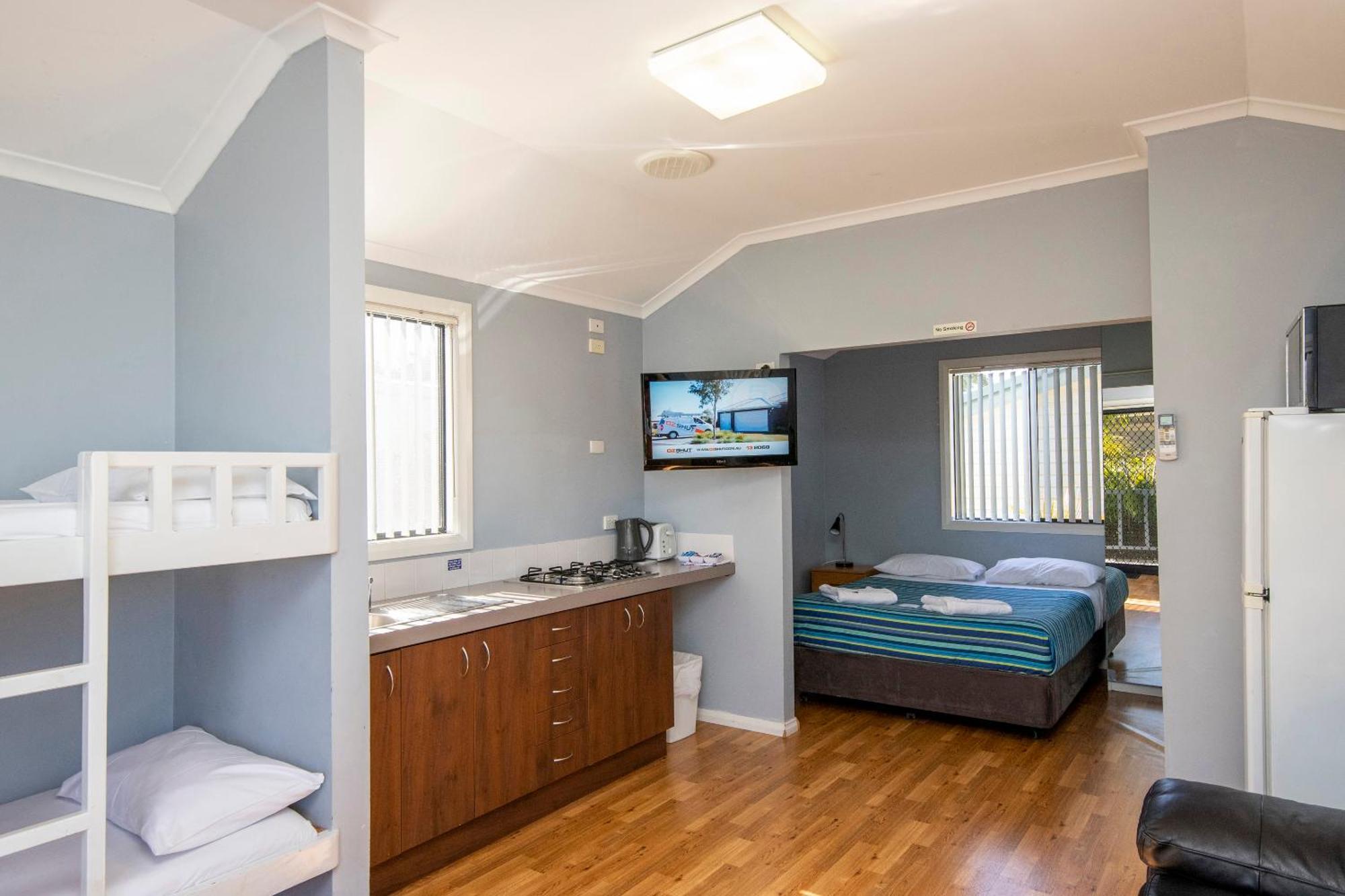 Karrinyup Waters Resort بيرث الغرفة الصورة