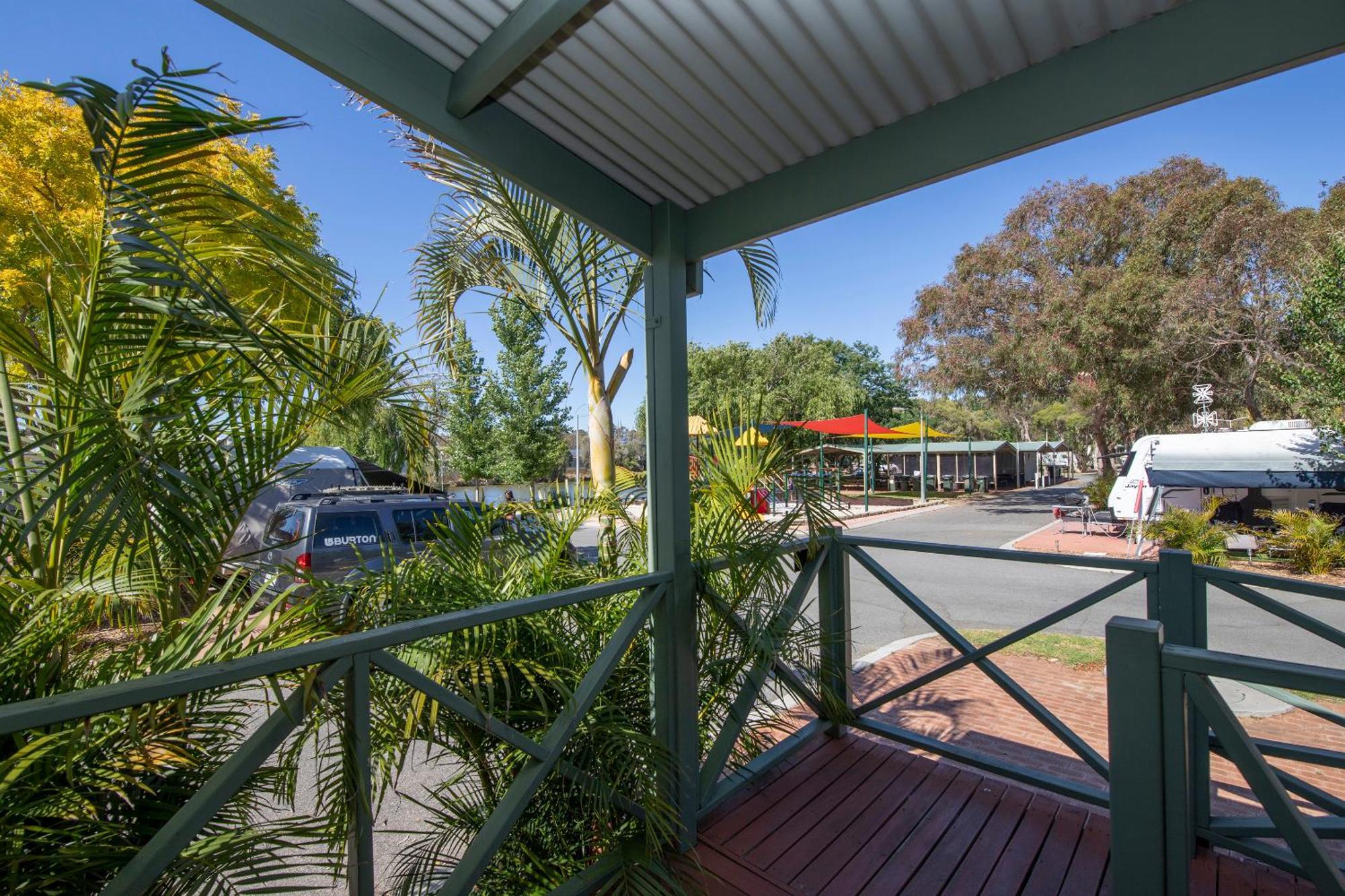 Karrinyup Waters Resort بيرث الغرفة الصورة